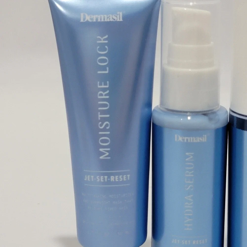 Dermasil Jet-Set-Reset Skincare Set Hydra Serum Mist Moisture Lock Anti-Baggage